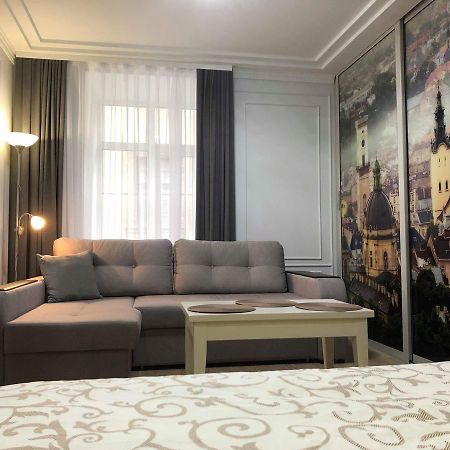 Lux Apartment Ruska Lviv Ngoại thất bức ảnh