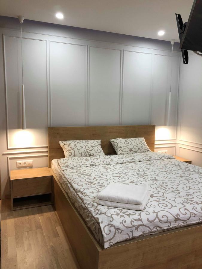 Lux Apartment Ruska Lviv Ngoại thất bức ảnh